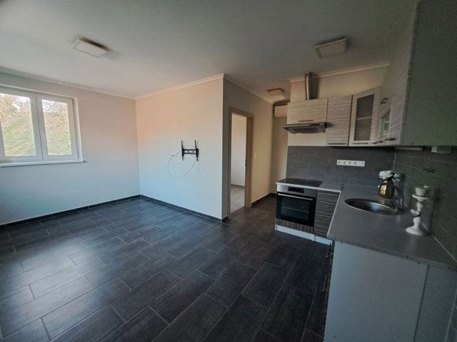 Kiadó téglalakás, albérlet, Érden 230 E Ft / hó, 2 szobás