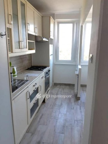 Eladó panellakás, Budapesten, IV. kerületben 73.9 M Ft