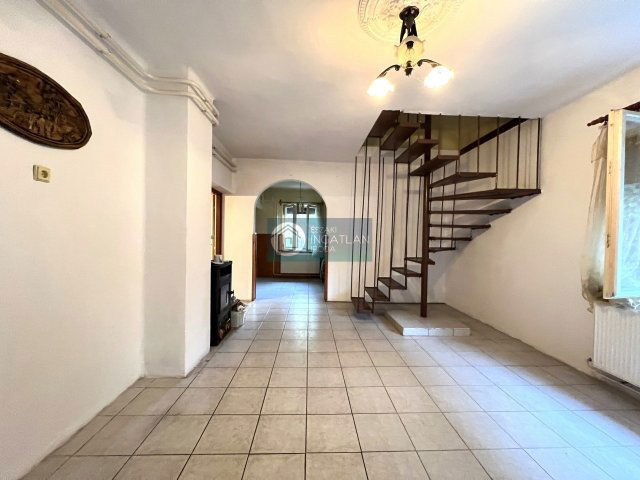 Eladó családi ház, Szendrőn 17.9 M Ft, 4 szobás