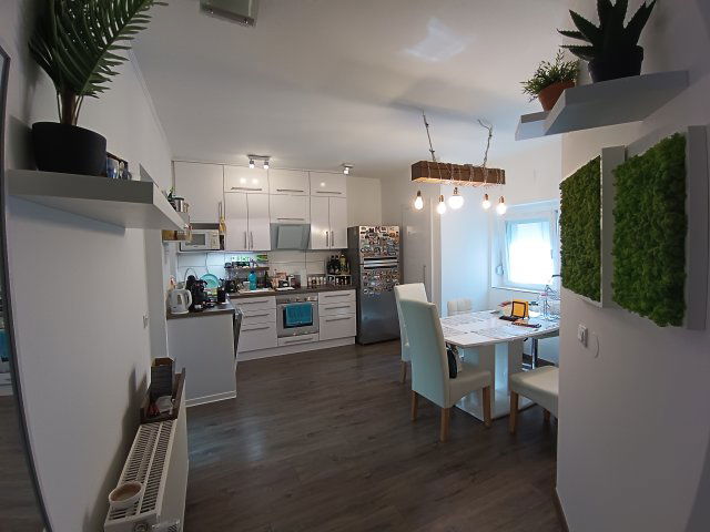 Eladó családi ház, Mogyoródon 125 M Ft, 5 szobás