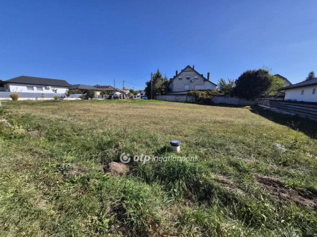 Eladó telek, Érden 120 M Ft / költözzbe.hu