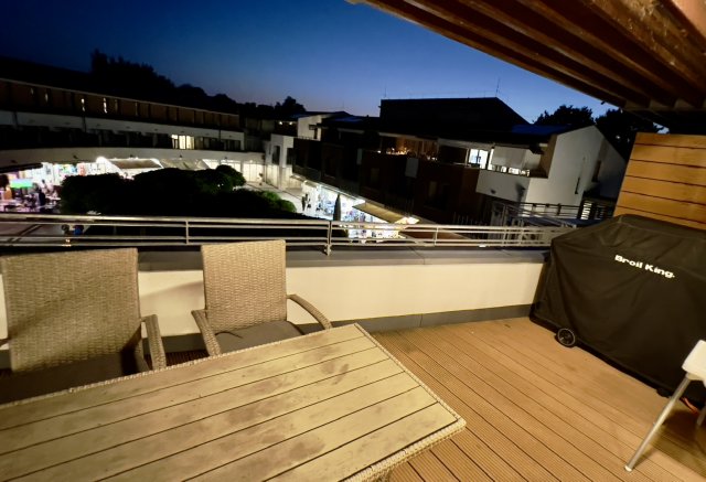 Eladó téglalakás, Balatonfüreden 179 M Ft, 1 szobás