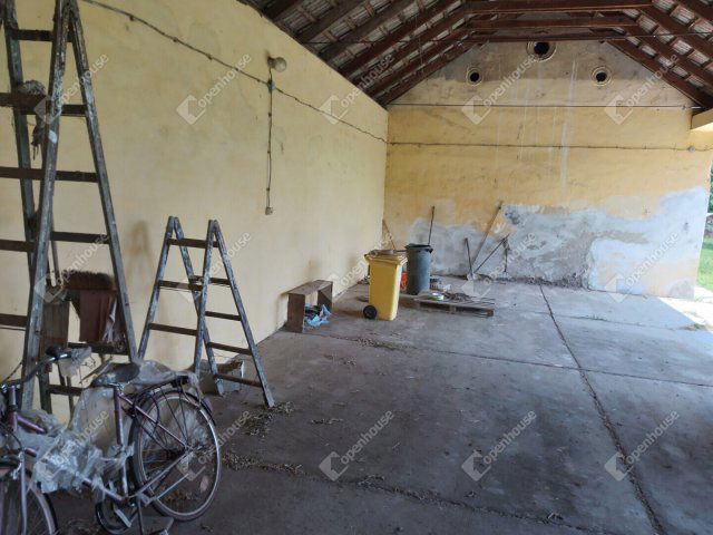 Eladó családi ház, Vésztőn 19.9 M Ft, 4 szobás