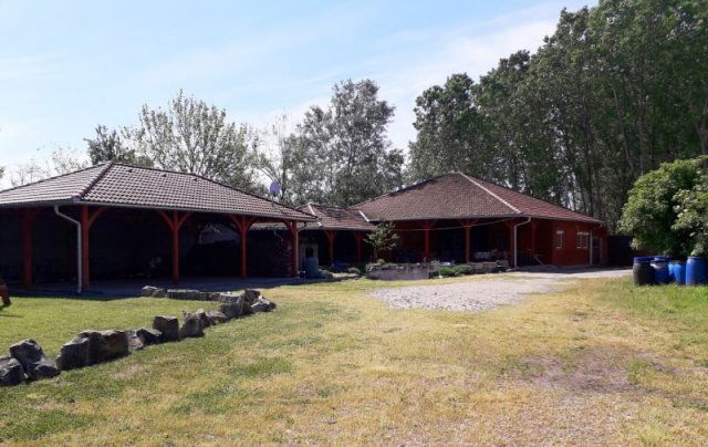 Eladó családi ház, Táborfalván 69 M Ft, 1+3 szobás