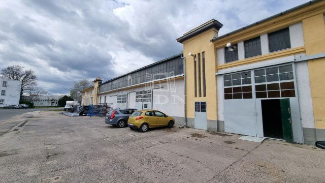 Kiadó ipari ingatlan, Székesfehérvárott 420 E Ft / hó