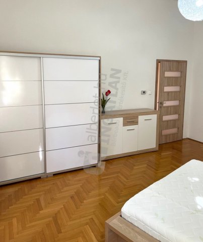 Kiadó téglalakás, albérlet, IX. kerületben, Mester utcában
