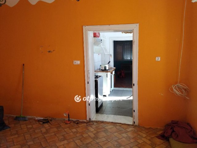 Eladó családi ház, Hajdúsámsonon 26 M Ft, 2 szobás