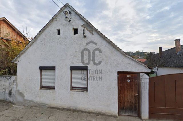 Eladó családi ház, Dunaszekcsőn 15 M Ft, 4 szobás