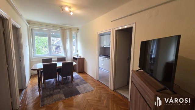 Kiadó téglalakás, albérlet, Debrecenben 350 E Ft / hó, 3 szobás