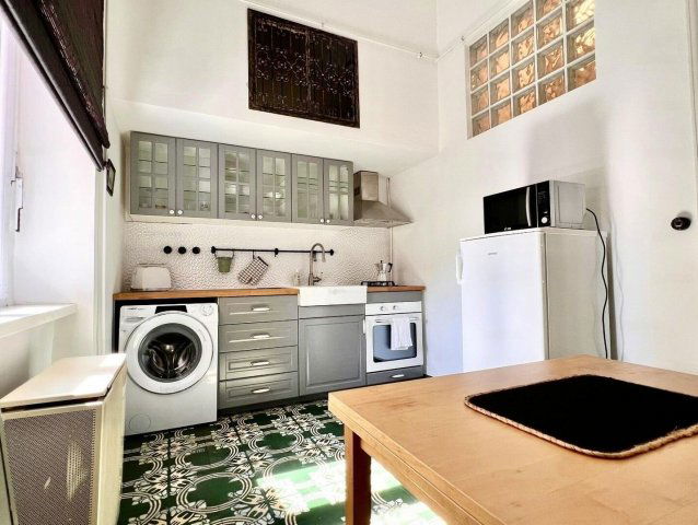 Kiadó téglalakás, albérlet, VII. kerületben, Király utcában