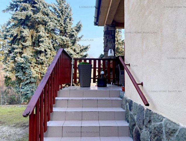 Eladó családi ház, Szentendrén 169 M Ft, 4 szobás