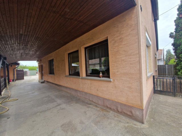 Eladó családi ház, Dabason 65 M Ft, 3 szobás