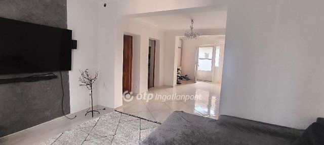 Eladó családi ház, Csanyteleken 21.9 M Ft, 3 szobás