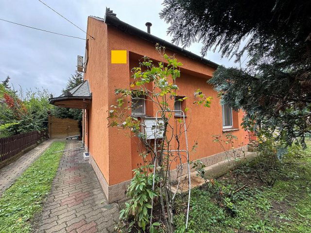 Eladó családi ház, Budapesten, X. kerületben 77.9 M Ft, 3 szobás