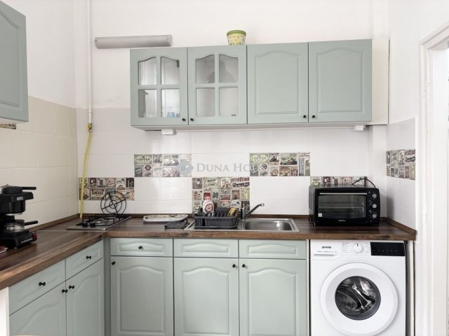 Eladó téglalakás, Debrecenben 54.9 M Ft, 1 szobás