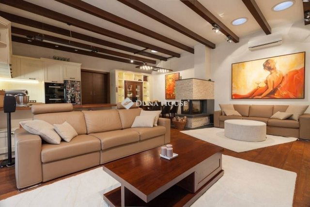 Eladó családi ház, Taksonyon 275 M Ft, 4 szobás