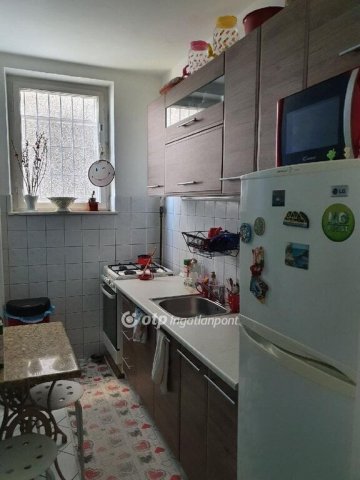 Eladó panellakás, Budapesten, XV. kerületben 56 M Ft, 1+1 szobás