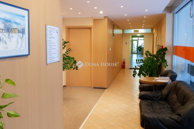 Eladó iroda, Kecskeméten 147 M Ft / költözzbe.hu