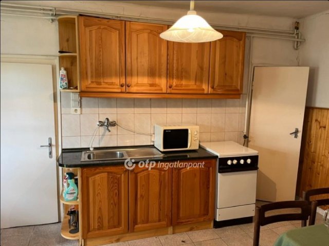 Eladó családi ház, Nagyvisnyón 35 M Ft, 3+1 szobás