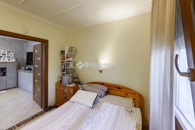 Eladó családi ház, Kecskeméten 55 M Ft, 3 szobás