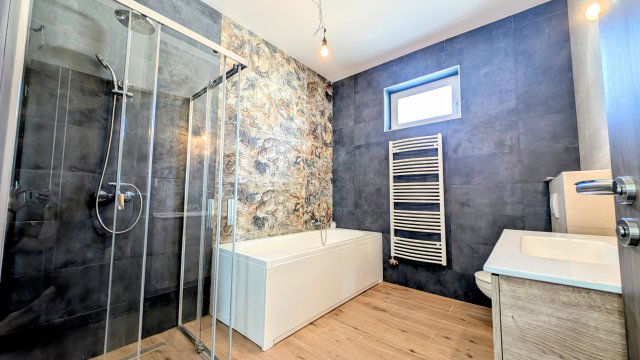 Eladó családi ház, Kecskeméten 102 M Ft, 4 szobás