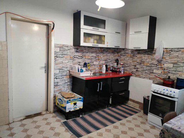 Eladó családi ház, Héhalomon 20.3 M Ft, 2 szobás