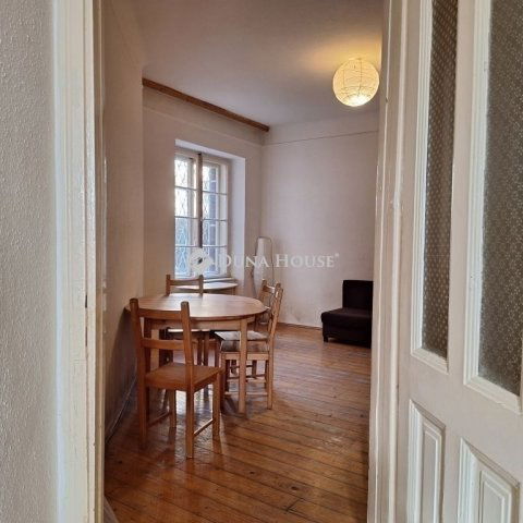 Eladó téglalakás, Budapesten, VIII. kerületben 59.9 M Ft