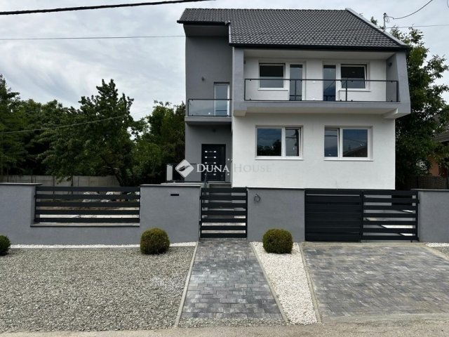 Eladó családi ház, Budapesten, XVII. kerületben 199 M Ft