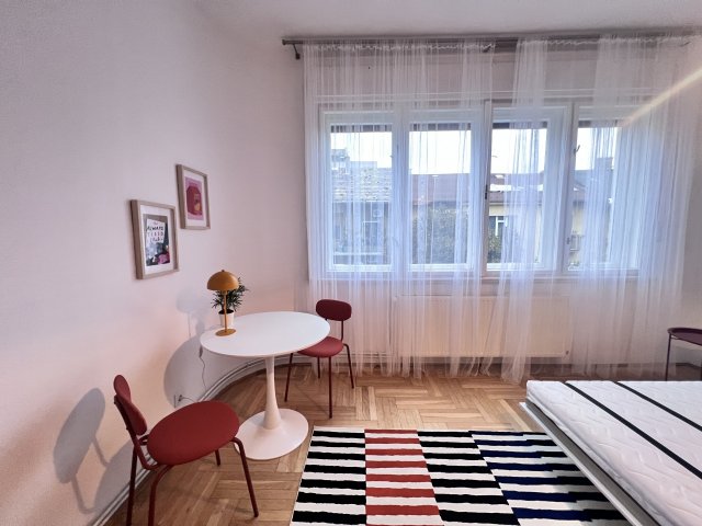 Kiadó téglalakás, albérlet, II. kerületben, Vitéz utcában