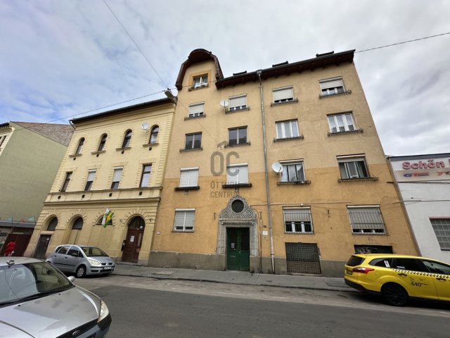 Eladó téglalakás, Budapesten, VIII. kerületben 87.5 M Ft