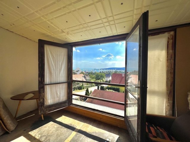 Eladó családi ház, Balatonfűzfőn 125 M Ft, 4 szobás