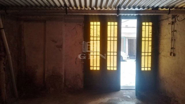 Eladó garázs, Budapesten, II. kerületben 47.5 M Ft