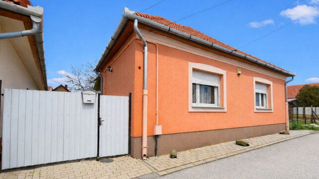 Eladó családi ház, Mezőkövesden, 48-as Hősök útján 45 M Ft