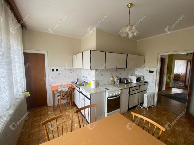 Eladó családi ház, Dunakilitin 99.9 M Ft, 7 szobás
