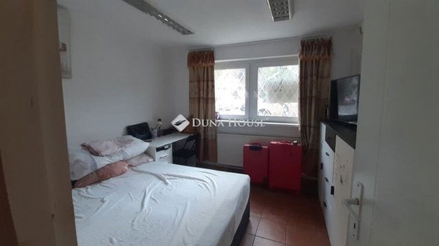 Eladó üzlethelyiség, Budapesten, X. kerületben 49.9 M Ft