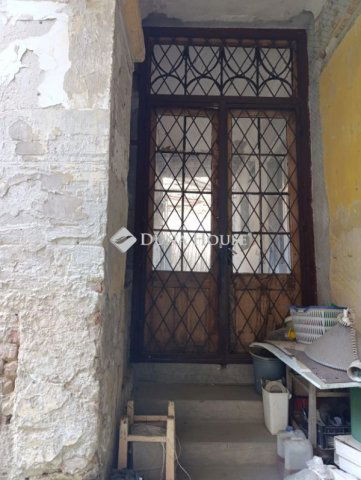 Eladó családi ház, Mohácson 35 M Ft, 1 szobás