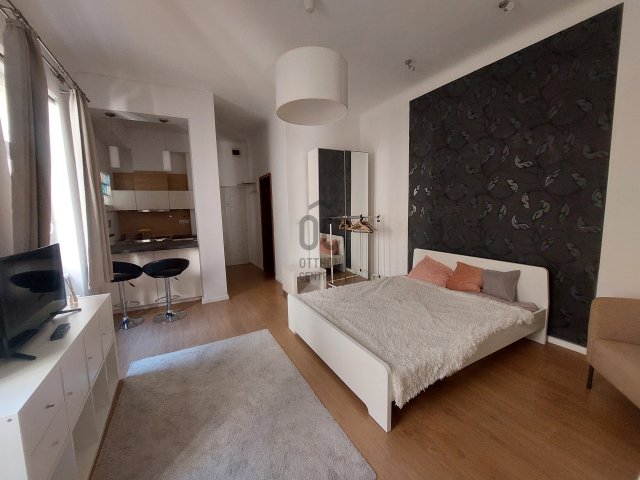 Kiadó téglalakás, albérlet, Budapesten, V. kerületben, 1 szobás