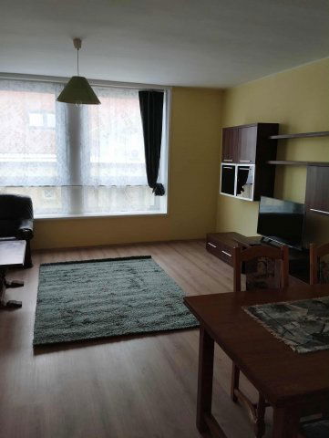 Kiadó téglalakás, albérlet, Pécsett, Felsőmalom utcában