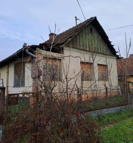 Eladó családi ház, Jánoshidán, Szabadság téren 4.77 M Ft