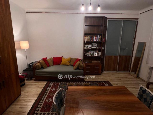 Eladó téglalakás, Budapesten, XII. kerületben 71.5 M Ft