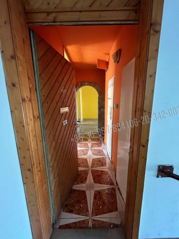 Eladó panellakás, Dunaújvárosban, István utcában 34.9 M Ft