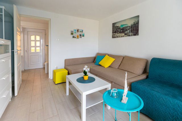 Eladó téglalakás, Balatonakarattyán 43.9 M Ft, 2 szobás