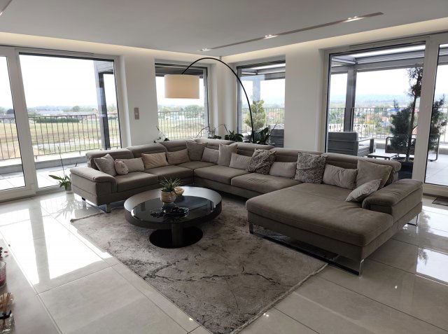 Eladó téglalakás, Győrött 480 M Ft, 5 szobás