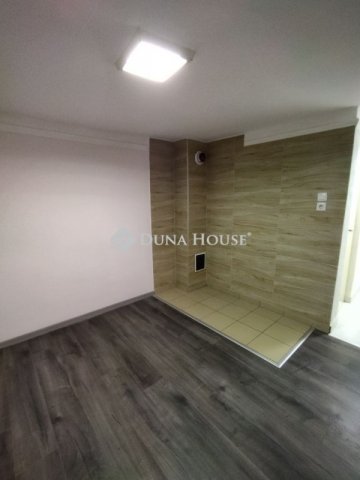 Eladó családi ház, Nagykátán 23.9 M Ft, 2 szobás