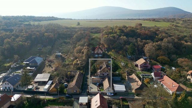 Eladó családi ház, Pomázon 149.9 M Ft, 7 szobás