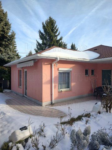 Eladó családi ház, Vonyarcvashegyen 104 M Ft, 4 szobás