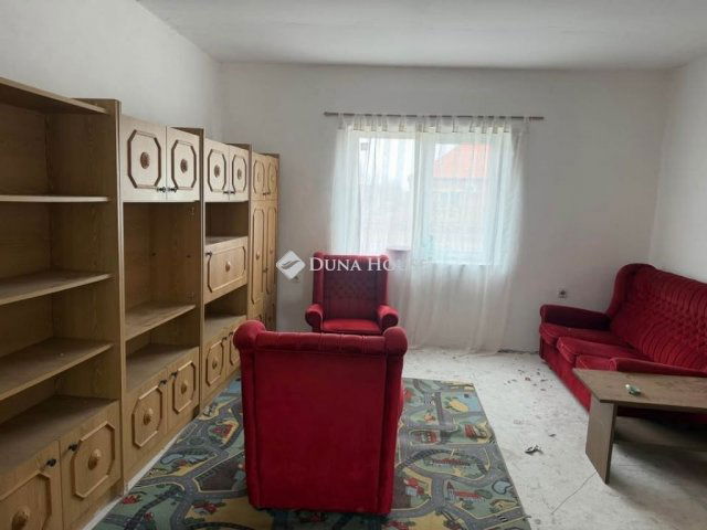 Eladó családi ház, Zákányszéken 32 M Ft, 3 szobás