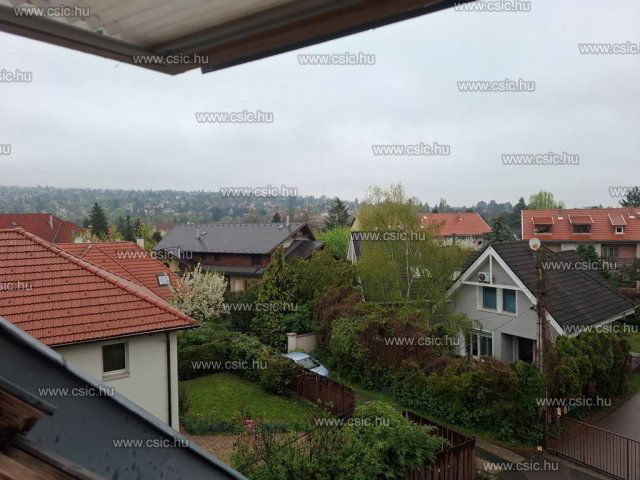 Eladó sorház, Szentendrén 102.9 M Ft, 5 szobás