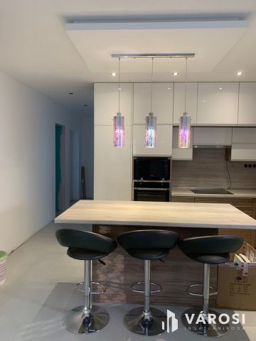 Eladó családi ház, Debrecenben 89.9 M Ft, 3 szobás