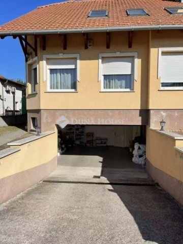 Eladó családi ház, Budapesten, XVIII. kerületben 185 M Ft